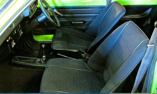 RS1600 cloth interior.jpg