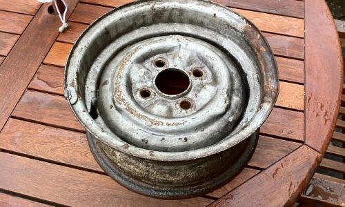 RS1600 steel rim.jpg