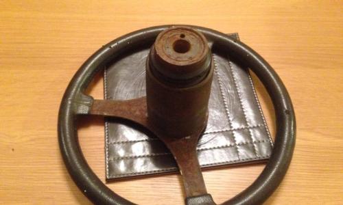 RS2000 MK1 steering wheel 1.jpg