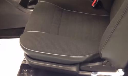 RS2000 seats.jpg