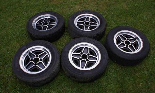 RS2000 wheels 1.jpg