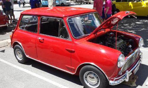 Red MK1 Australian Morris Cooper S.jpg