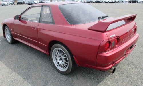 Red R32 GTR V SPec.png