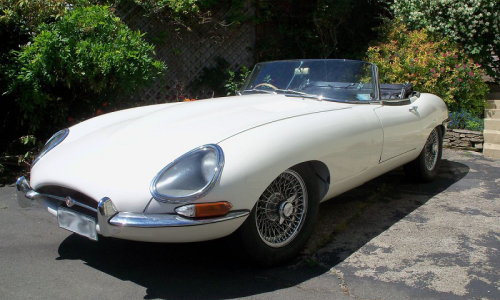 Series 1 E-Type Jaguar XKE Old English White.png