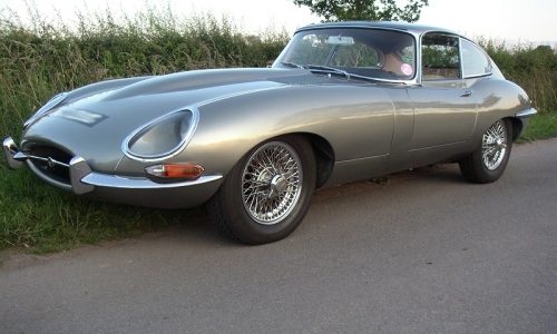 Series 1 E-Type Jaguar XKE Opalescent Silver Grey.png