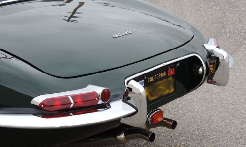 Series 1 Jaguar Xk-E E-Type rear badge OTS.png