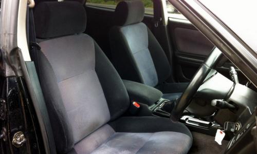 Series 1 front seats 4.jpg