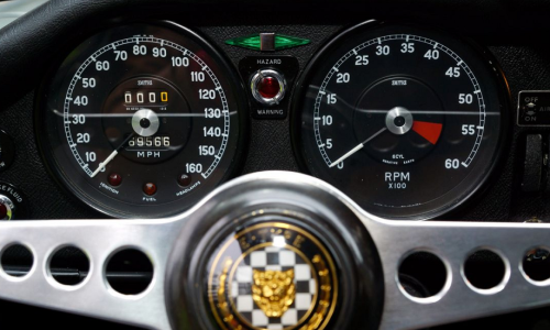 Series 1.5 XKE E-Type dash instruments Jaguar.png