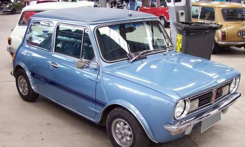 Silver Blue Leyland Mini LS 998cc (6).jpg