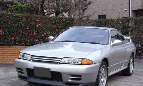 Spark Silver Metallic KLO R32 GTR V SPec II.png