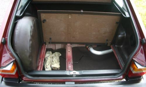 Trunk Saab 99 Turbo 1.JPG