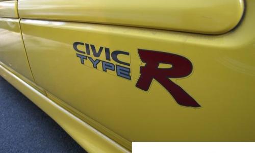 Type R Side badges.JPG