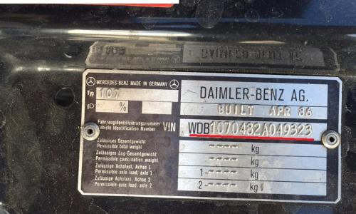 VIN plate close up.jpg