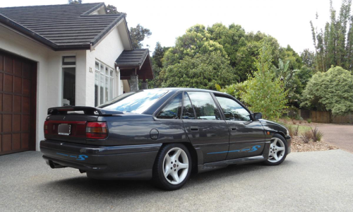 VP HSV GTS Anthracite Grey 4H046.png