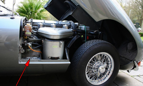 Vehicle data plate and gearbox number location E-Type XK-E Jaguar.png