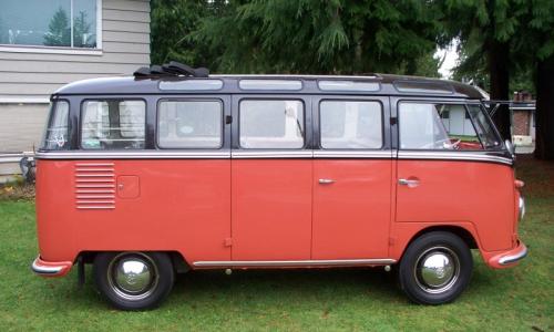 Volkswagen Deluxe Microbus Samba 1955 - 1958 chesnut brown over sealing wax red (5).jpg