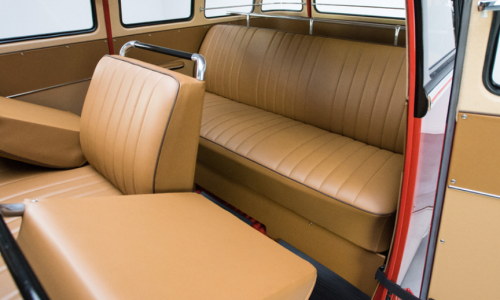 Volkswagen Deluxe Microbus interior samba bus.png