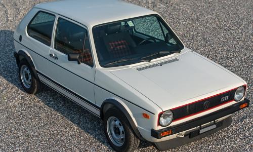 Volkswagen Golf MK1 GTI Alpine White paint Code L90B.jpg