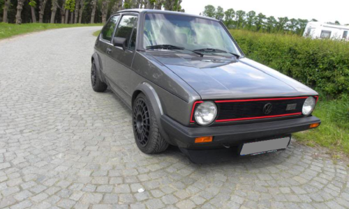 Volkswagen Golf MK1 GTI Anthracite Metallic paint Code LC7V.png