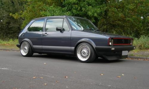 Volkswagen Golf MK1 GTI Helios Blue Metallic paint Code LA5Y.jpg