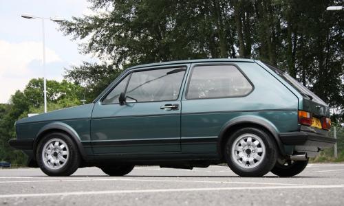Volkswagen Golf MK1 GTI Lhasa Green Metallic paint Code LP7V.jpg