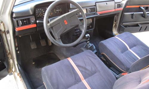 Volvo 242 GT dashboard image red stripe.jpg