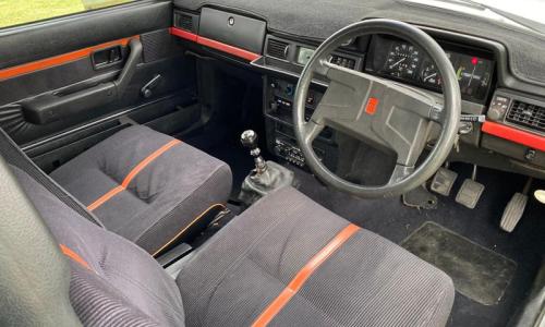 Volvo 242 GT interior images red and black trim.jpg