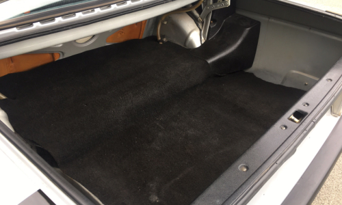 Volvo 242 GT trunk image.png