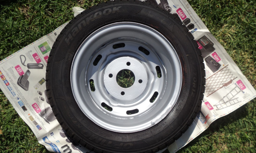 Wheel with backing plate Leyland Mini GTS south africa.png