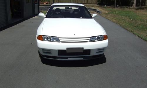 White R32 GTR V-Spec II 1994.jpg