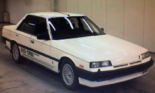 White sedan 1984 Turbo C DR30.jpg