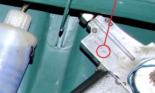 Wiper motor 1963 date stamp.jpg