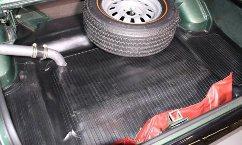 XW Falcon GT 1969 1970 Trunk original picture.jpg
