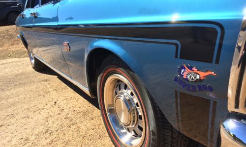 XW Ford Falcon GT 1969 decal stripe black.JPG