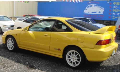 Yellow 2000 spec Type R Integra 1.jpg
