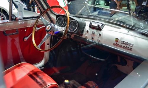 abarth 595 esse esse interior.jpg