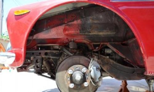 disc brakes datsun roadster.jpg