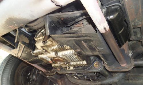 microbus deluxe under engine shot.jpg