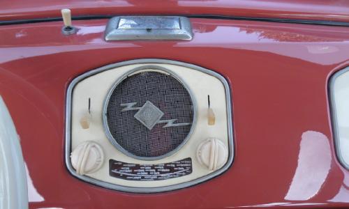 radio and ash tray interior vw deluxe samba bus.jpg