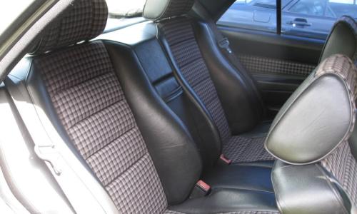 rear seats 190E 2.3 half leather.jpg