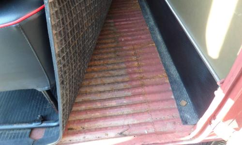 rubber matting and trim vw deluxe samba bus m icrobus.jpg