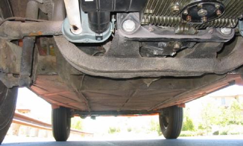 under engine VW Samba bus deluxe 1955.jpg
