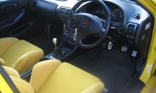yellow-dc2-integra-type-r-8.jpg