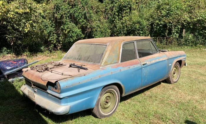 1965 Studebaker Daytona sport sedan strato Blue 2023.jpg