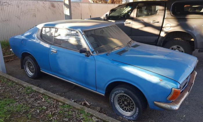1975 Blue Datsun 180B Coupe SSS australia unrestored (4).jpg