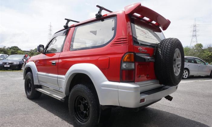 1996 Toyota Land Cruiser Prado J90 SWB 3 door JDM import NZ RHD images red on silver (7).jpg