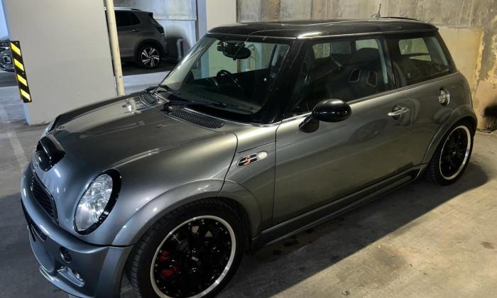 2006 Mini Cooper S R53 JCW modified grey (4).png