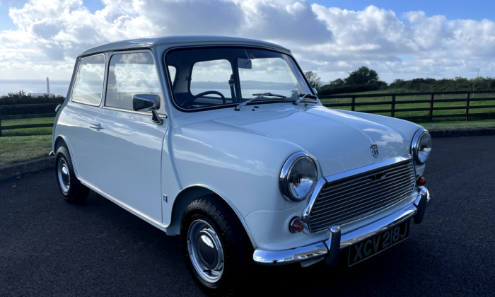 Glacier White Mini MK3 Cooper S 1971 for sale 2022 Ebay UK (1).png
