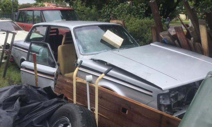 Volvo 242 GT spares wrecking (1).jpg