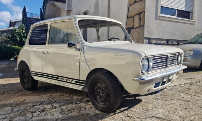 White LHD 1976 Mini 1275 GT portugal (3).jpg